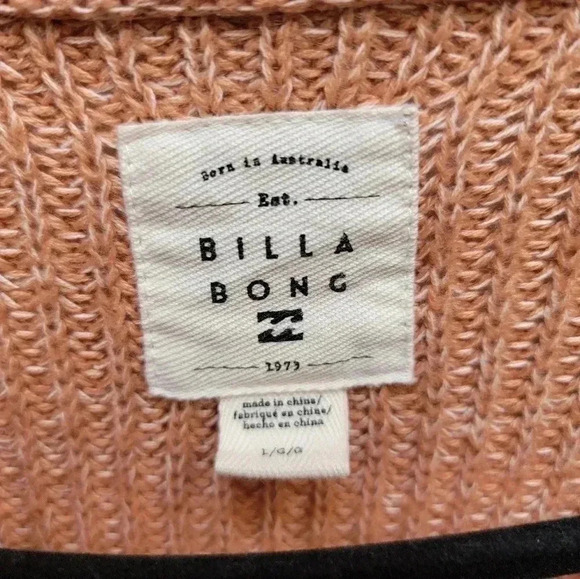 Billabong Women's Bring It Surplice Knit Sweater Size Large - Picture 3 of 4